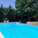 - Pool & Nature